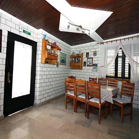 Holiday home Holiday House Serov Tisno