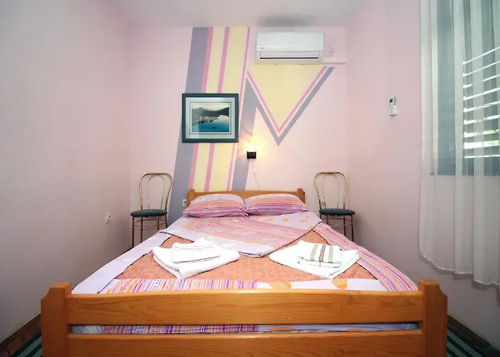 House Serov 度假居 迪斯诺