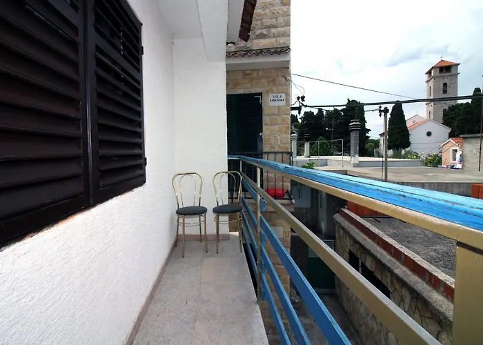 Holiday House Serov Vikendica Tisno